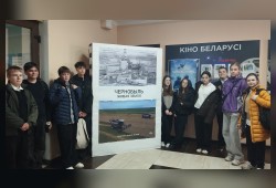 В  кинотеатре «Октябрь» г.Гомеля состоялся премьерный показ документального фильма «Чернобыль. Живая земля» Национальной киностудии «Беларусьфильм»